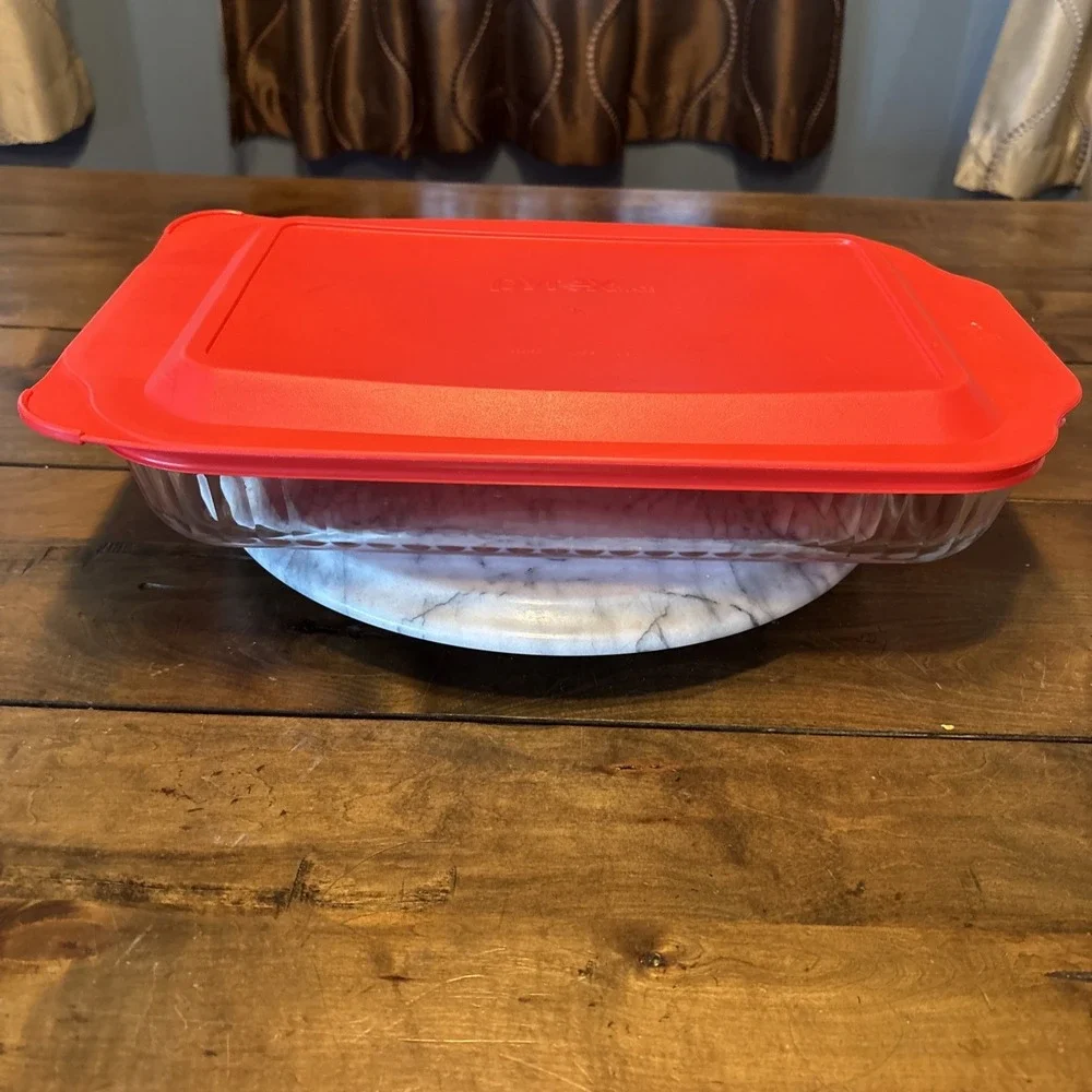 Pyrex vtg 233